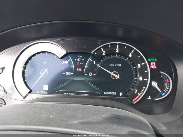 WBAJE7C55KWW43530 BMW 540I
