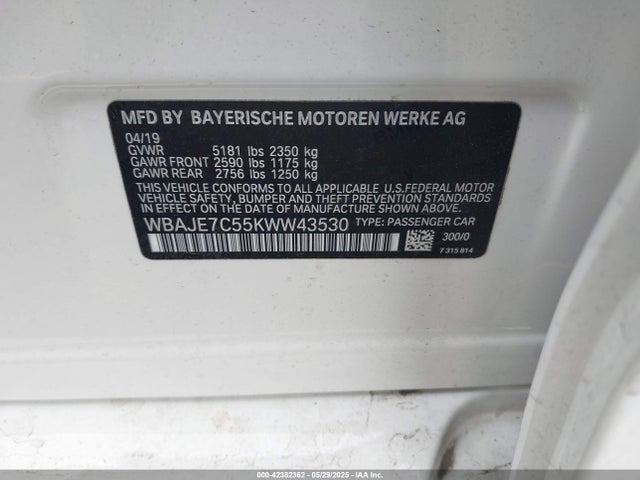 WBAJE7C55KWW43530 BMW 540I