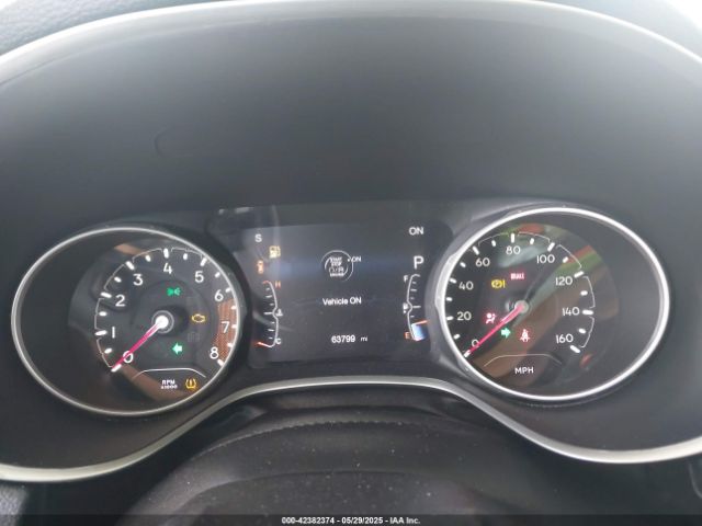 3C4NJCBB8LT141375 Jeep 2020