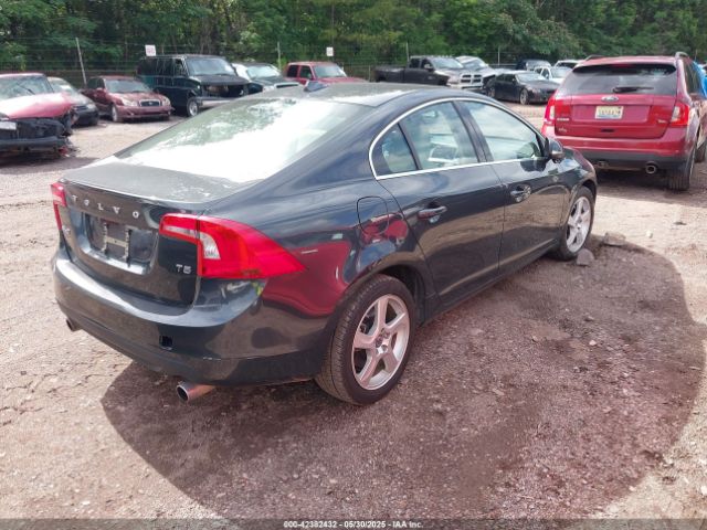 2013 VOLVO S60 YV1612FS7D2232224 Photo 3