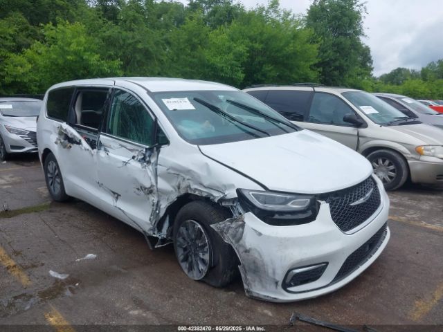 2C4RC1L78PR608880 Chrysler Pacifica Hybrid Touring L