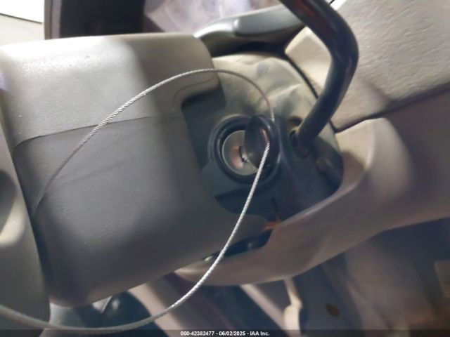 2001 CHRYSLER VOYAGER 1C4GJ25311B258575 Photo 10