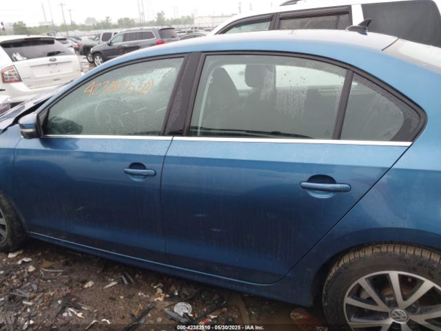 3VWDB7AJ6JM239804 Volkswagen Jetta 1.4t Se/1.4t Wolfsburg Edition