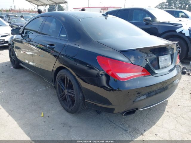 2014 MERCEDES-BENZ CLA 250 WDDSJ4EB3EN040337 Photo 2