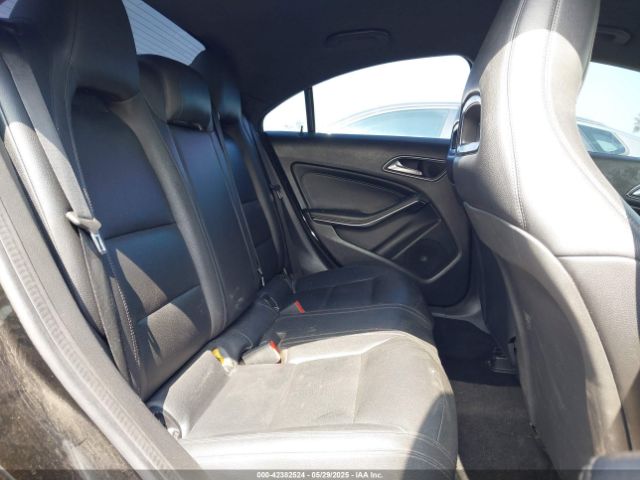 2014 MERCEDES-BENZ CLA 250 WDDSJ4EB3EN040337 Photo 7