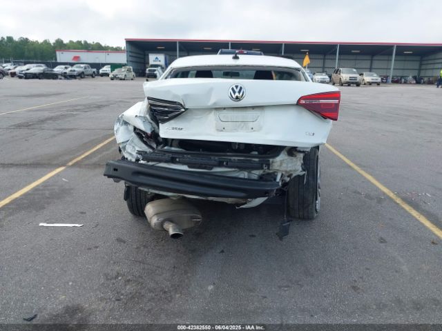 1VWAA7A39JC016259 Volkswagen Passat 2.0t R-line/2.0t S
