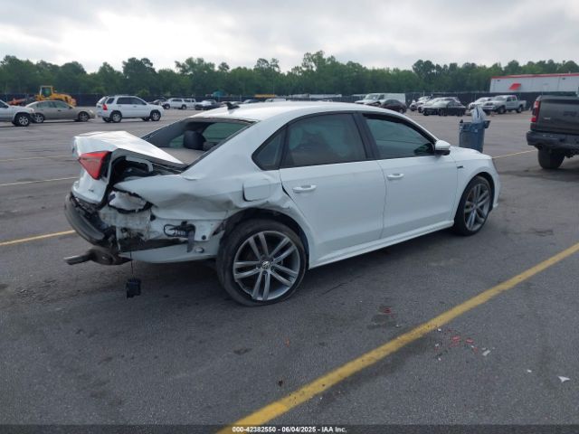 1VWAA7A39JC016259 Volkswagen Passat 2.0t R-line/2.0t S