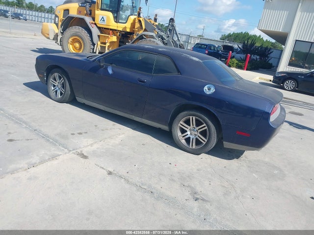 42382558 :رقم المزاد ، 2C3CDYAG7DH704987 vin ، 2013 Dodge Challenger Sxt مزاد بيع