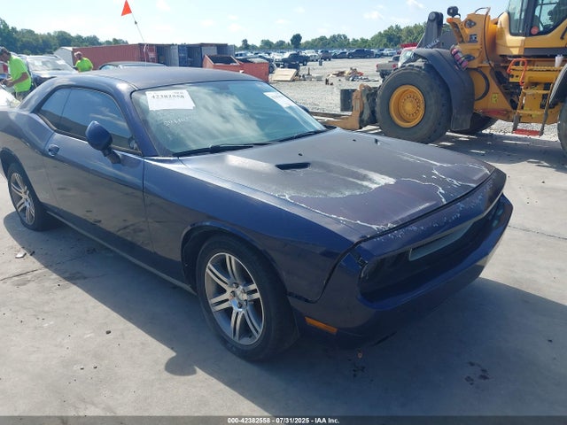 42382558 :رقم المزاد ، 2C3CDYAG7DH704987 vin ، 2013 Dodge Challenger Sxt مزاد بيع