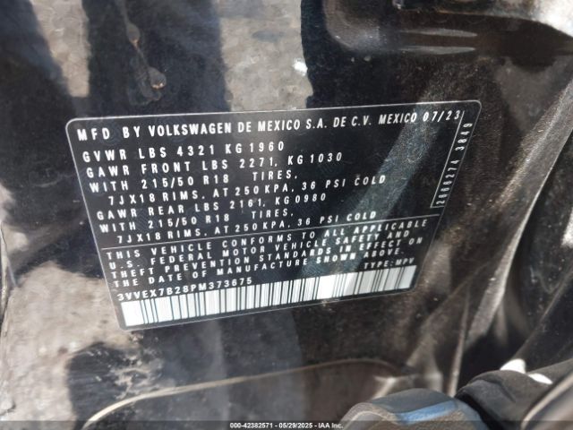 2023 VOLKSWAGEN TAOS 3VVEX7B28PM373675 Photo 8