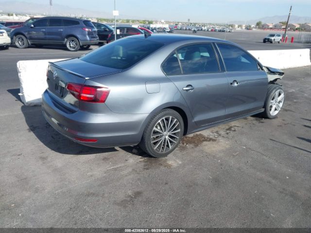 3VWD17AJ0GM221942 Volkswagen Jetta