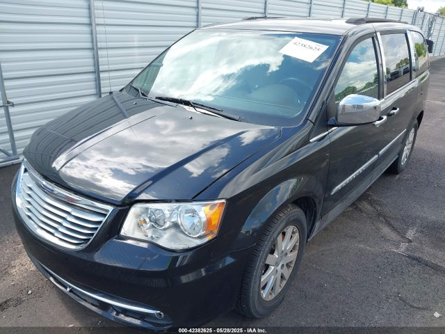 2C4RC1BG4GR132645 Chrysler Town & Country Touring