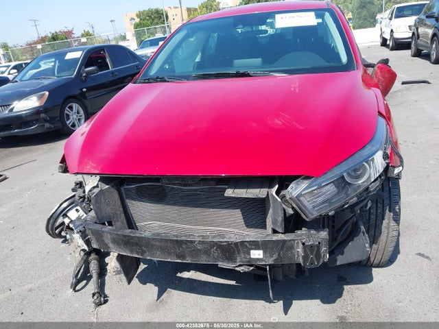 3KPF24AD8RE752241 KIA mpi nu