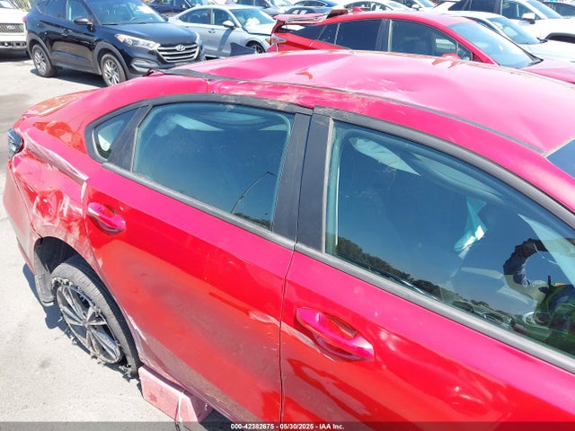 3KPF24AD8RE752241 KIA mpi nu