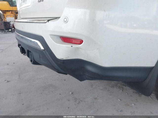 5N1AR2MN8GC637220 Nissan Pathfinder Sv