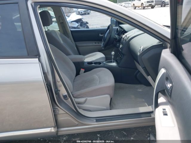 JN8AS5MT3EW609494 Nissan Rogue Select