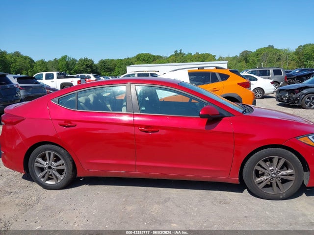5NPD84LF1HH121331 Hyundai 2017