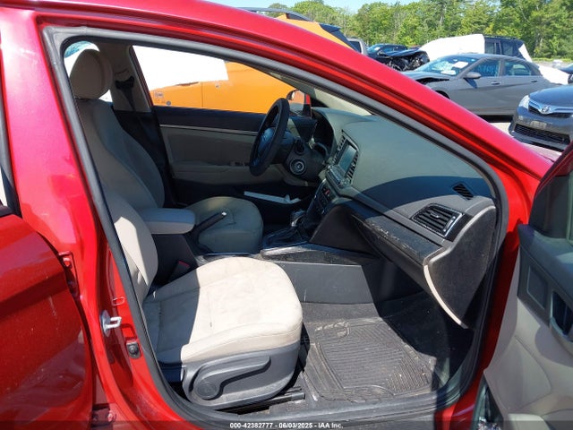 5NPD84LF1HH121331 Hyundai 2017