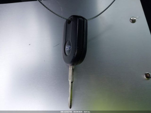 1FADP3E21HL336460 Ford FOCUS S