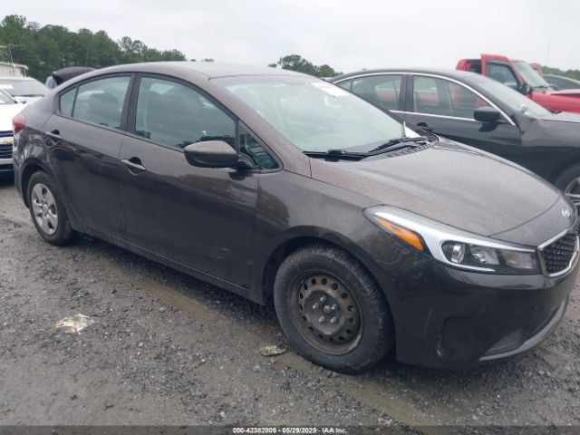 3KPFK4A76JE190712 KIA FORTE LX