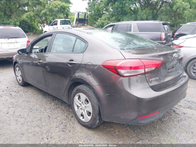 3KPFK4A76JE190712 KIA FORTE LX