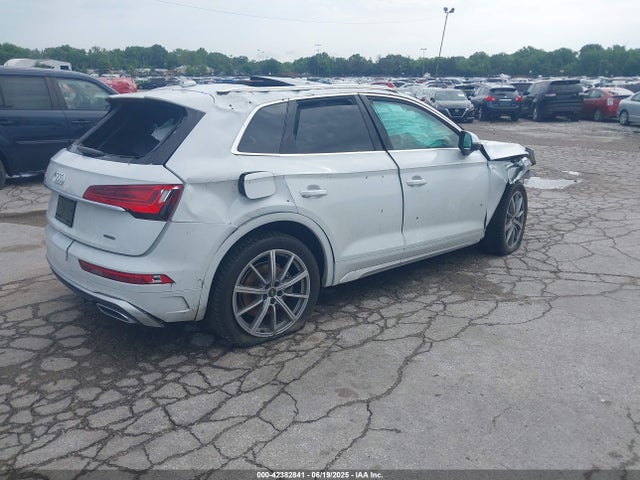 2021 AUDI Q5 WA1F2AFY0M2008997 Photo 3