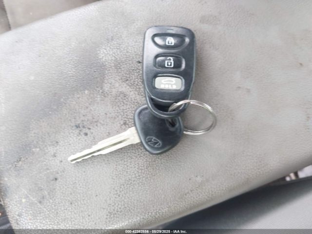 5NPD74LF7HH150206 Hyundai ELANTRA SE