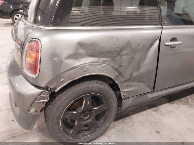 2008 MINI COOPER S WMWMF73568TT87094 Photo 5