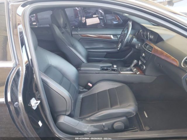 WDDGJ4HB4EG160511 Mercedes-Benz C 250