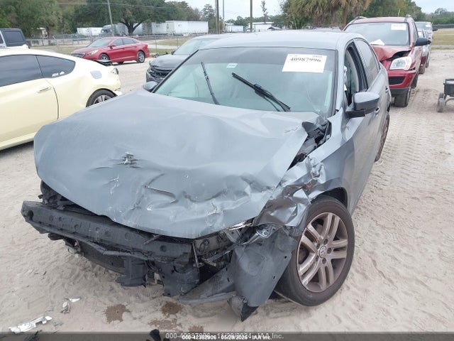 2018 VOLKSWAGEN JETTA 3VW2B7AJ0JM228255 Photo 5