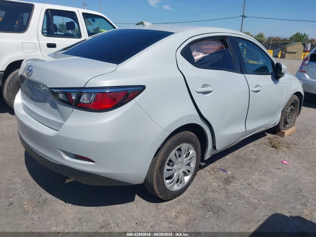 3MYDLBYV8KY504231 Toyota p5v