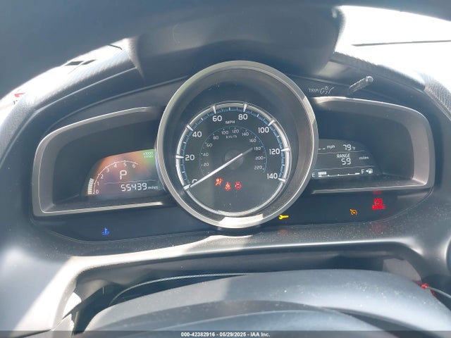 3MYDLBYV8KY504231 Toyota p5v