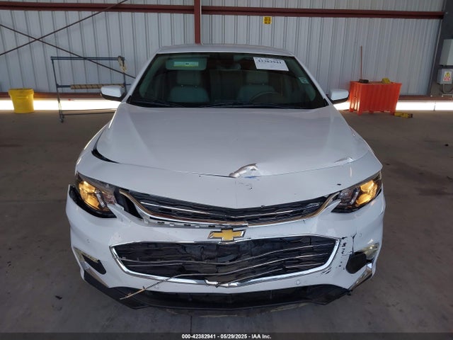 1G1ZD5STXJF293719 Chevrolet MALIBU LT