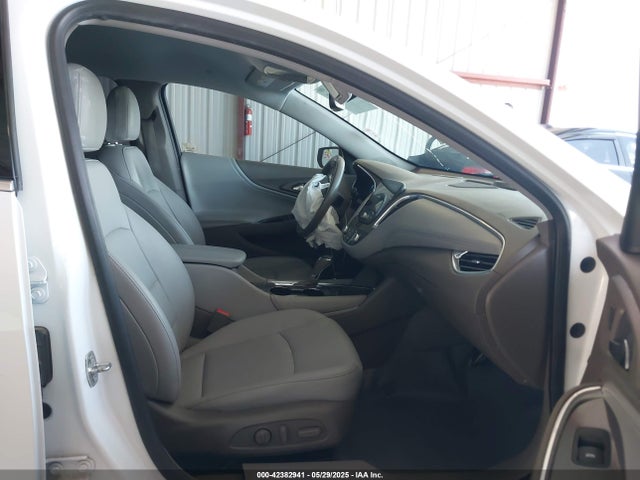 1G1ZD5STXJF293719 Chevrolet MALIBU LT