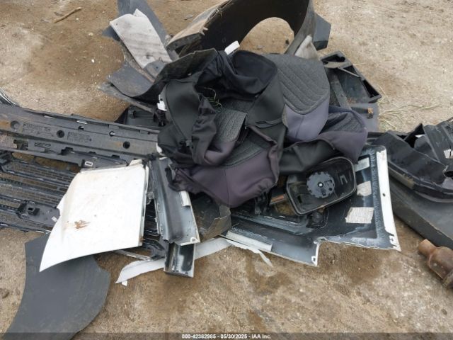 2GKFLUE36G6229378 GMC Terrain Slt