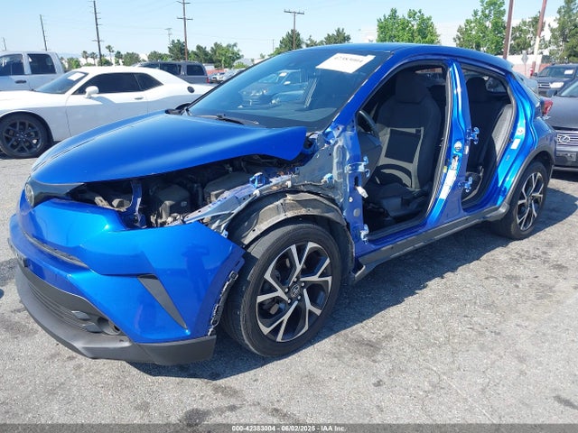NMTKHMBX1JR027627 Toyota 3zr-fae