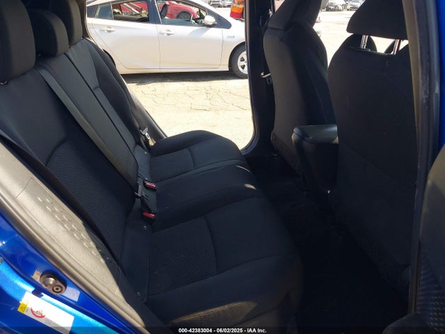 NMTKHMBX1JR027627 Toyota 3zr-fae