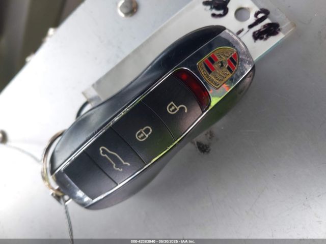 2012 PORSCHE CAYENNE WP1AA2A22CLA10916 Photo 10