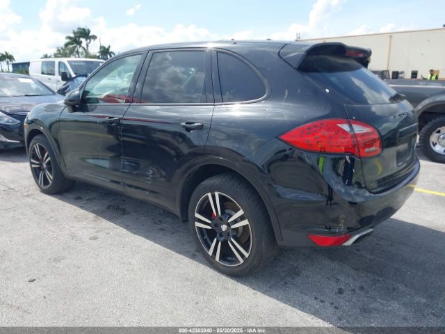 2012 PORSCHE CAYENNE WP1AA2A22CLA10916 Photo 2