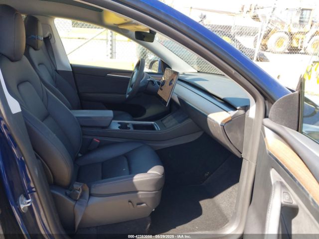 2023 TESLA MODEL Y 7SAYGDEE3PF816547 Photo 4