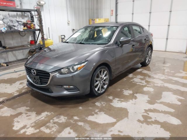 2018 MAZDA MAZDA3 3MZBN1V37JM215017 Photo 1