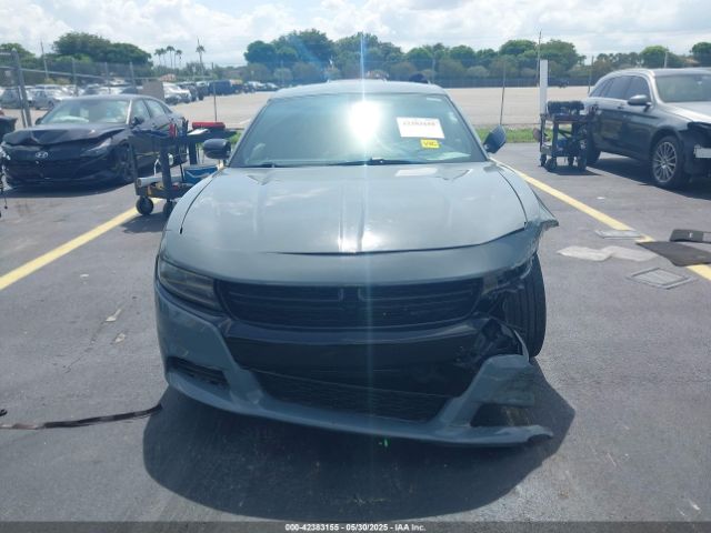 2C3CDXHG6GH186164 Dodge Charger Sxt