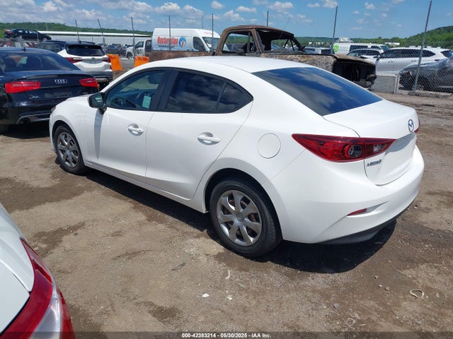 3MZBM1U7XFM131823 Mazda pe