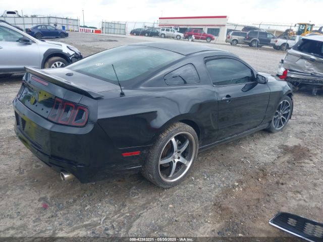 1ZVBP8AM3E5244110 Ford Mustang V6 Premium