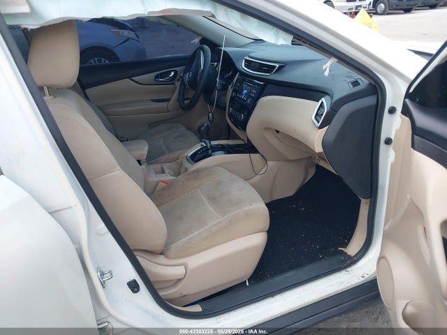 KNMAT2MT6GP624494 Nissan ROGUE SV