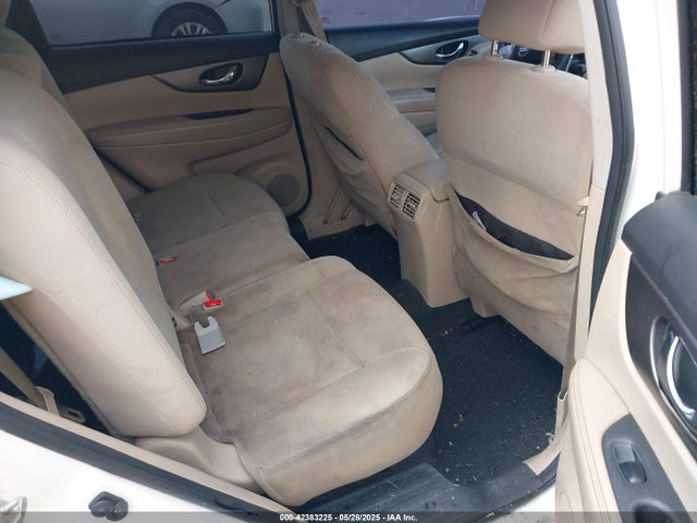 KNMAT2MT6GP624494 Nissan ROGUE SV