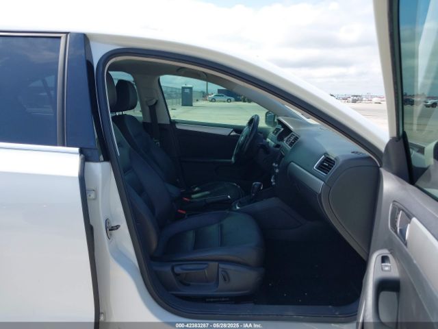3VWD07AJ2EM444256 Volkswagen Jetta 1.8t Se