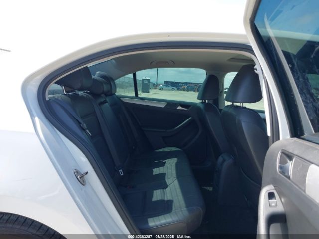 3VWD07AJ2EM444256 Volkswagen Jetta 1.8t Se