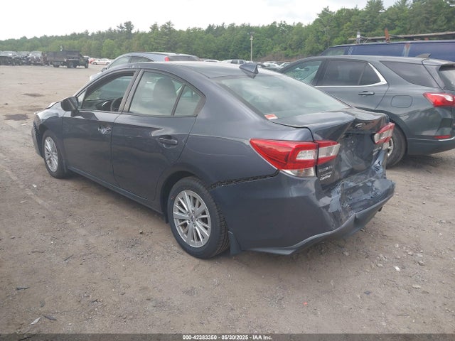 Subaru na 2017 4S3GKAB62H3628328 Image 3