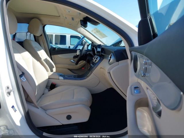 2022 MERCEDES-BENZ GLC 300 W1N0G8EB8NG119555 Photo 4